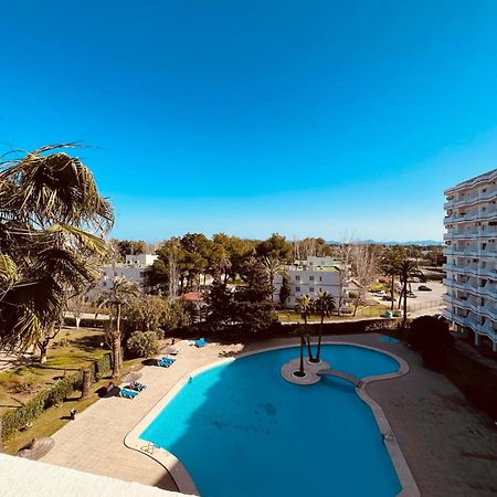 Bright Apartment In Puerto Alcudia 알쿠디아 항구 외부 사진
